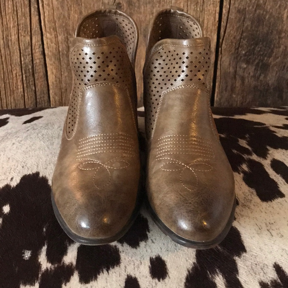 Women’s Ankle Boots